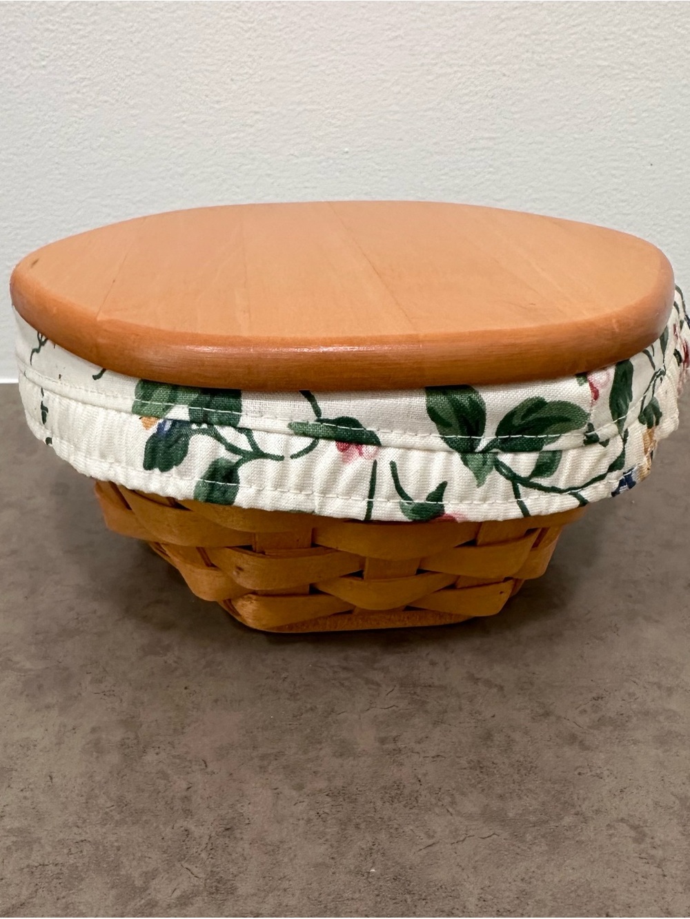 LONGABERGER Woodcrafts Wood Basket with Floral Liner, Plastic Liner & Wood Lid